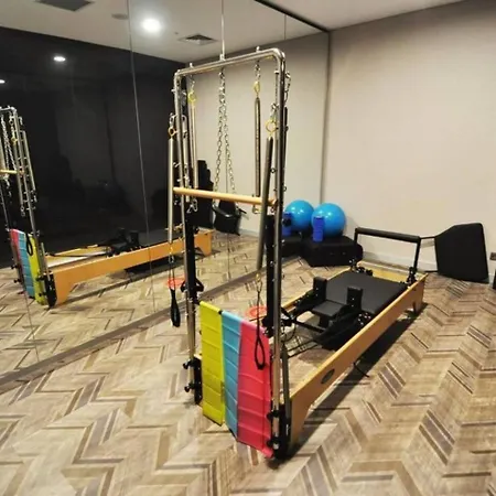 דירה Gorgeous Bright W Parking Poolviews! #236